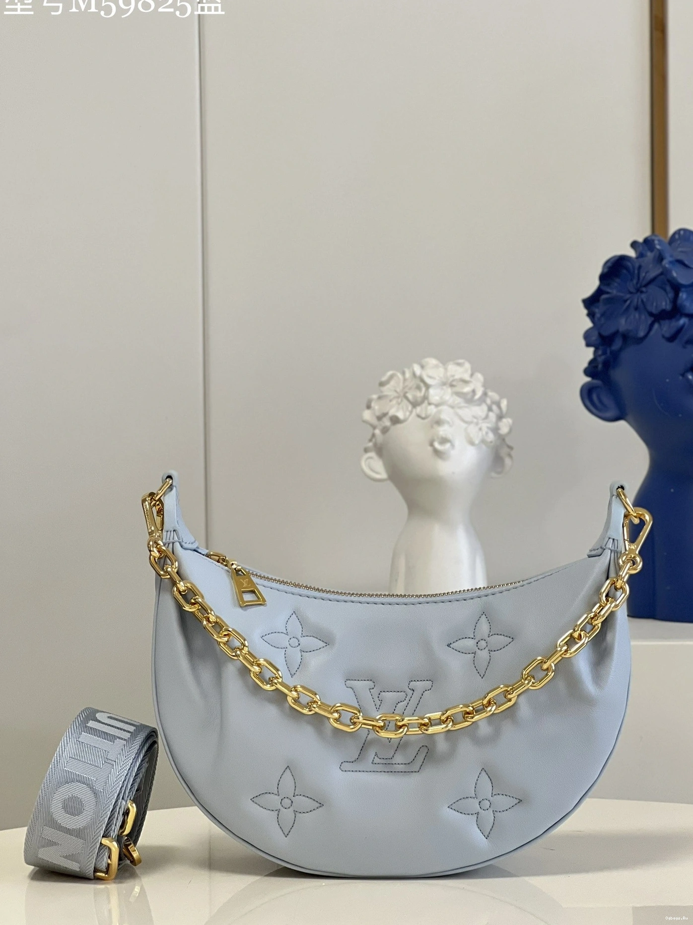 MOON LOUIS OVER THE VUITTON 0311